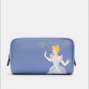 COACH Disney BOXY COSMETIC CASE WITH CINDERELLA